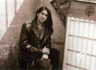 old_Ian.jpg (29199 bytes)